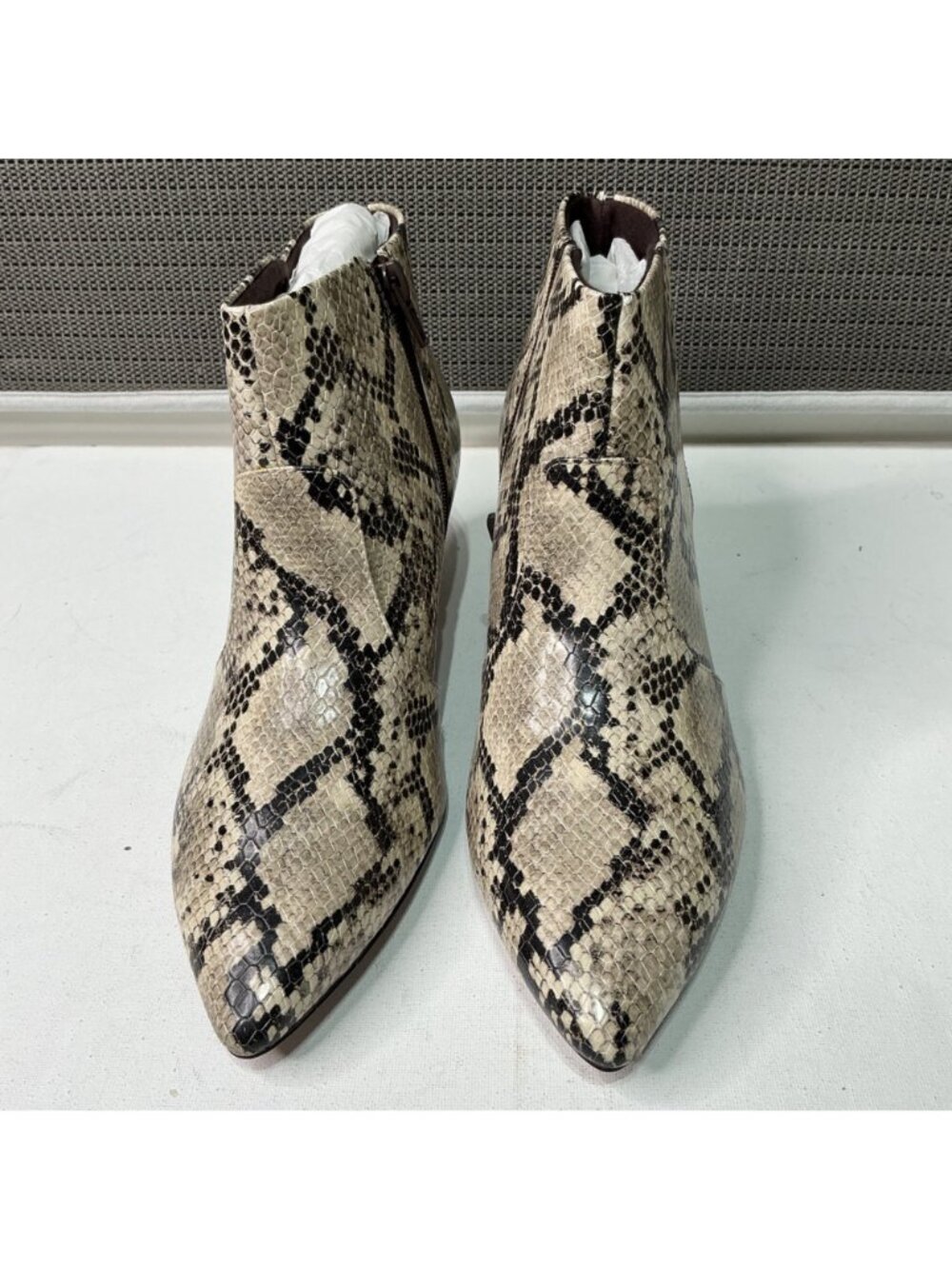 Clarks Collection Heeled Booties Linvale Judith Taupe Snake NEW 7 W - Picture 3 of 6
